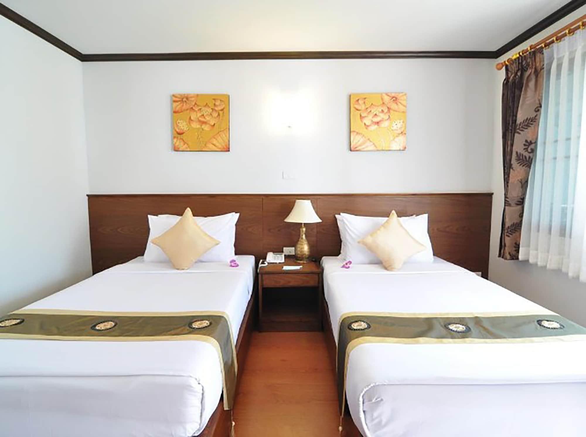 Top North Hotel Чиангмай Экстерьер фото