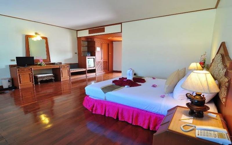 Top North Hotel Чиангмай Экстерьер фото